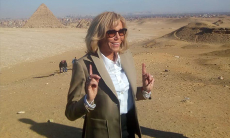 France's first lady visits Giza pyramids, Cairo's Saladin Citadel